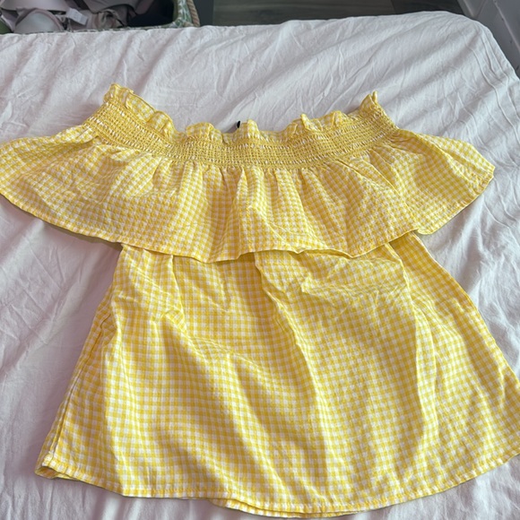 Yellow and white gingham off shoulder top - Picture 4 of 5